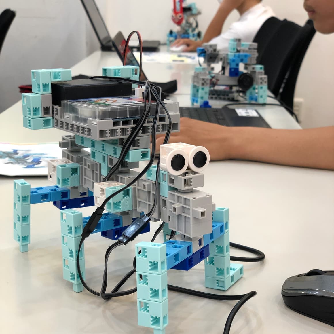 いくのう学院ロボットプログラミング教室授業風景